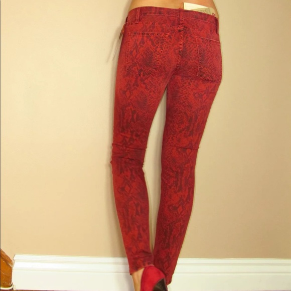 🆕 Current/Elliott Ankle Skinny Jeans Snake Red 31 Mobwife Animal Print - Picture 4 of 7